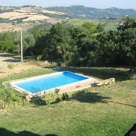 Villa Sleeps 6 Pool Wifi San Terenziano