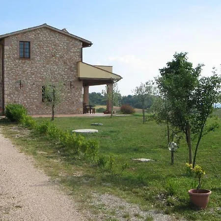 Sleeps 6 Pool Wifi